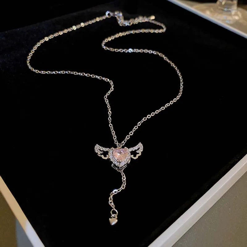 2025 New Pink Crystal Angel Wings Heart Pendant Necklace Set for Woman Minimalist Chain Chain Necklace Wedding Party Jewelry